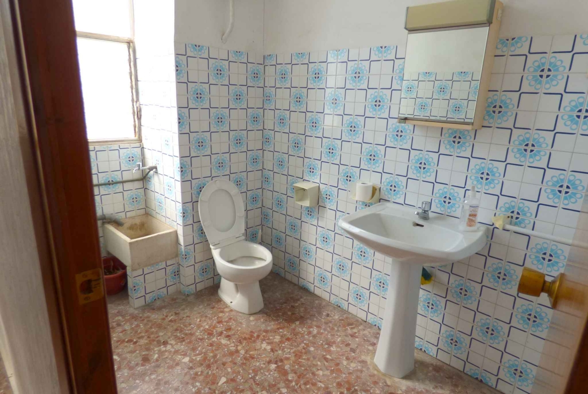 1170